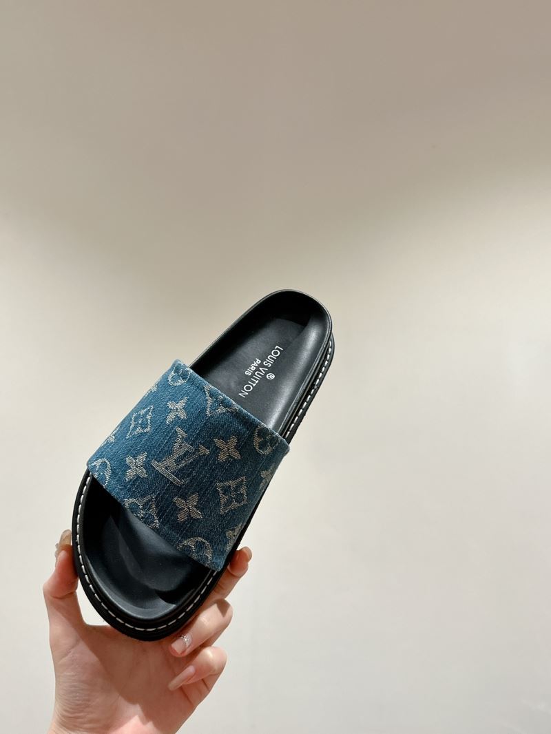 Louis Vuitton Slippers